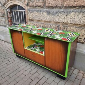 Anni's Art and Living-Vintage-Möbel-Upcycling-Wien-Möbelrestaurierung-Erbstück