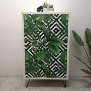 Anni's Art and Living-Jungle-Higboard-Schrank-grün-Upcycling-Wien-Möbel-originell-Interiordesign-Unikat-Anni Mori