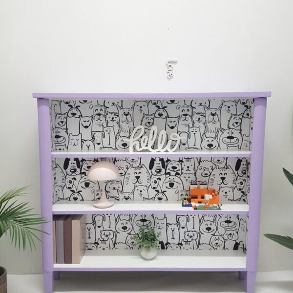 Lila_Hunderegal_Vintageregal_Lila_Upcycling_Vintagemöbel_ausaltmachneu_Wien_nachhaltig_Interiordesign_Möbelgeschäft_Anni Mori